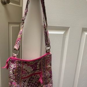Vera Bradley hipster crossbody used in excellent condition.